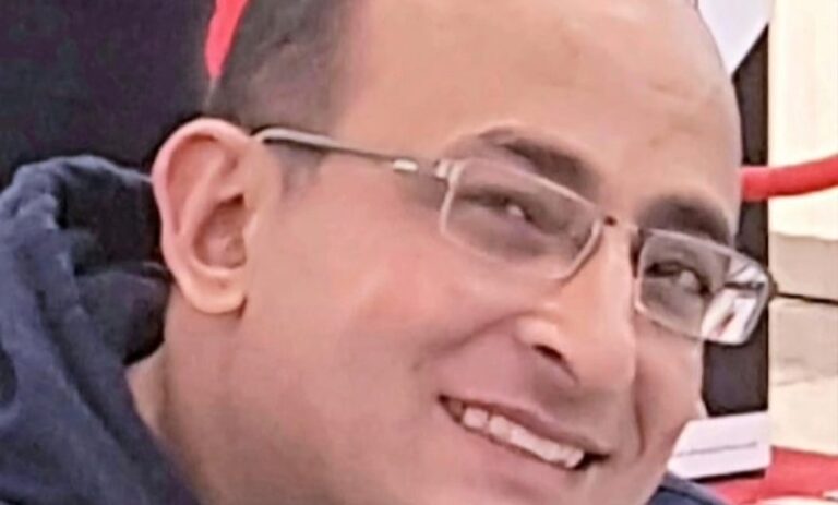 محمد محمود عيسى يكتب : واجهة كاذبة خاطئة ومجتمع يحتاج إلى إصلاح