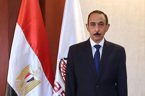 محافظ سوهاج يوجه بسرعة تقنين الأوضاع قبل انتهاء مهلة التقديم