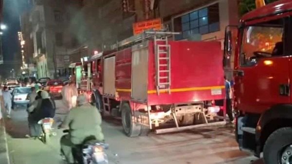 القليوبية.. الحماية المدنية تخمد حريقا بمحل تسالي في الخصوص